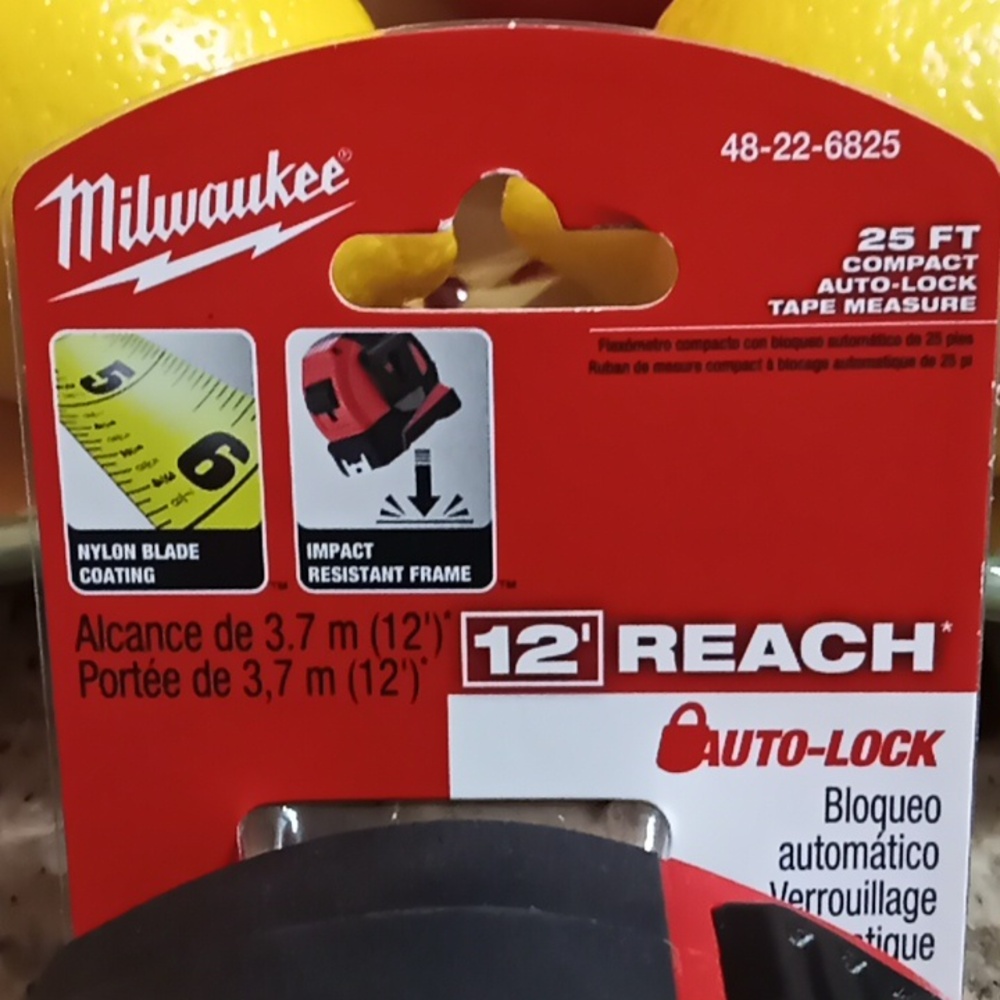 Milwaukee 25FT Compact Auto-Lock Tape Measure. Impact Resistant Frame. New. - Picture 2 of 9